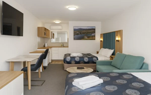 78389dbc866bb1d49490067a35397b8b